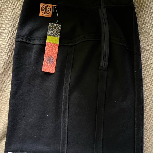 Tory Burch navy wool blend skirt - Picture 10 of 12